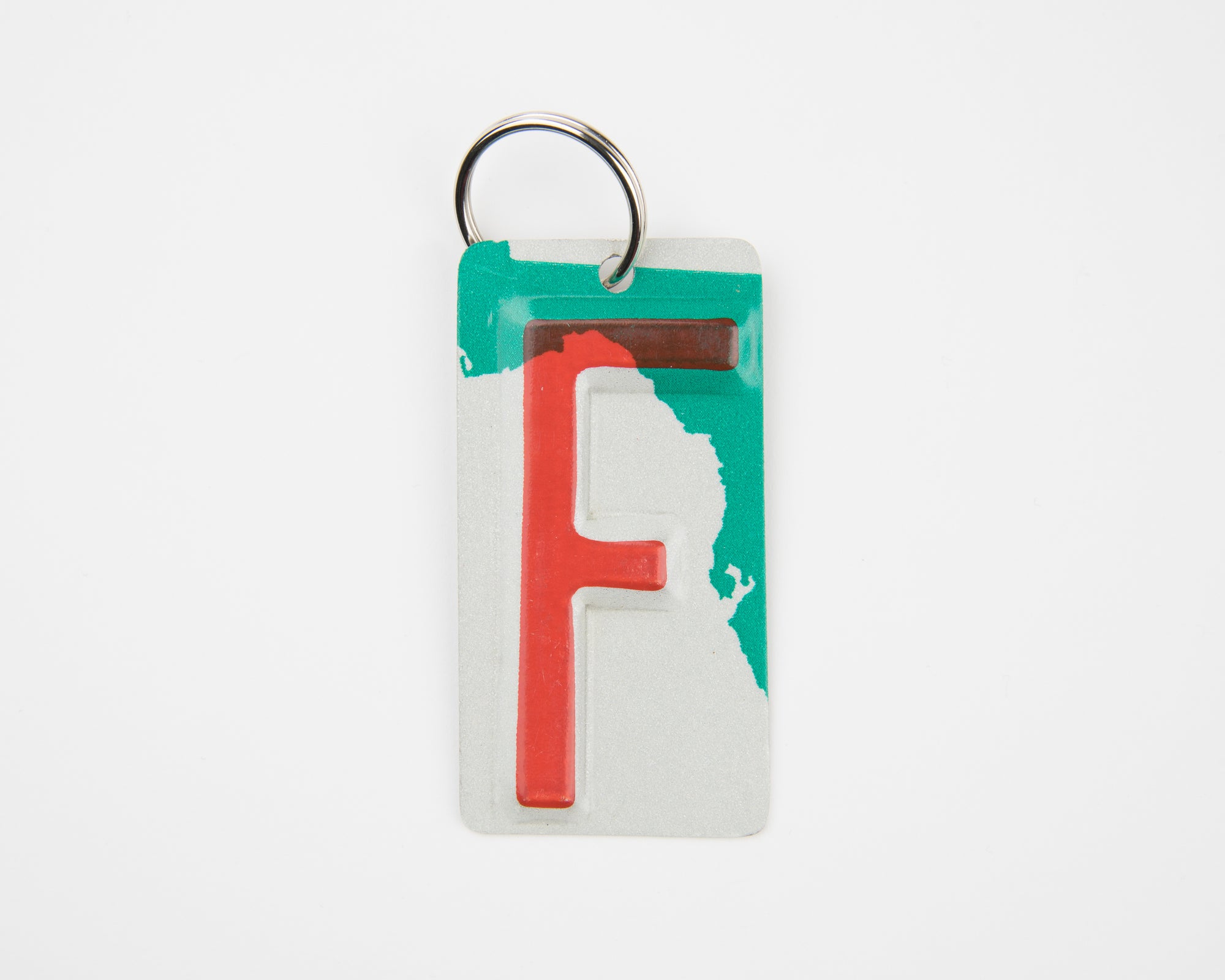 LETTER F KEY CHAIN - Unique Pl8z