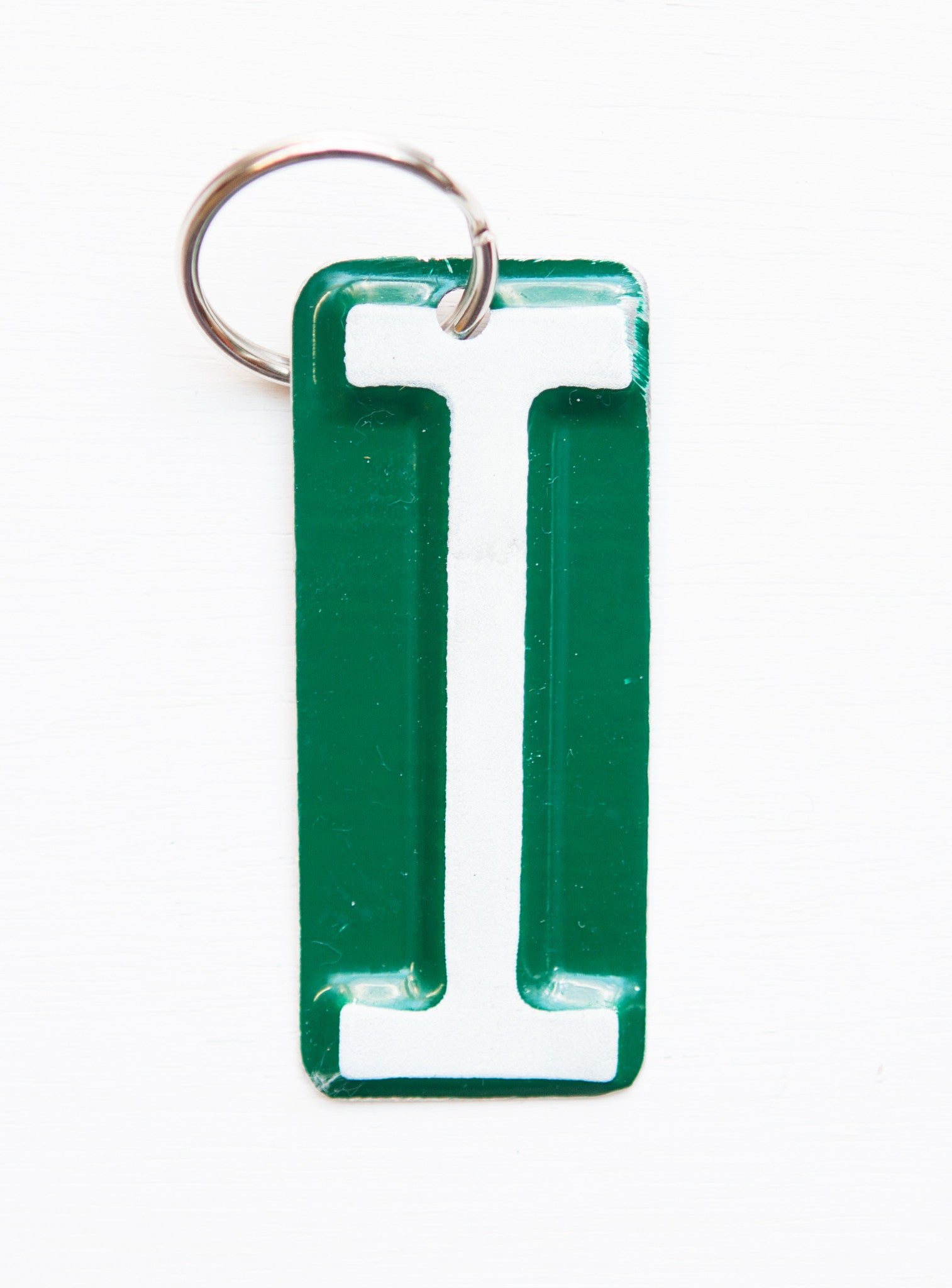 LETTER I KEY CHAIN - Unique Pl8z