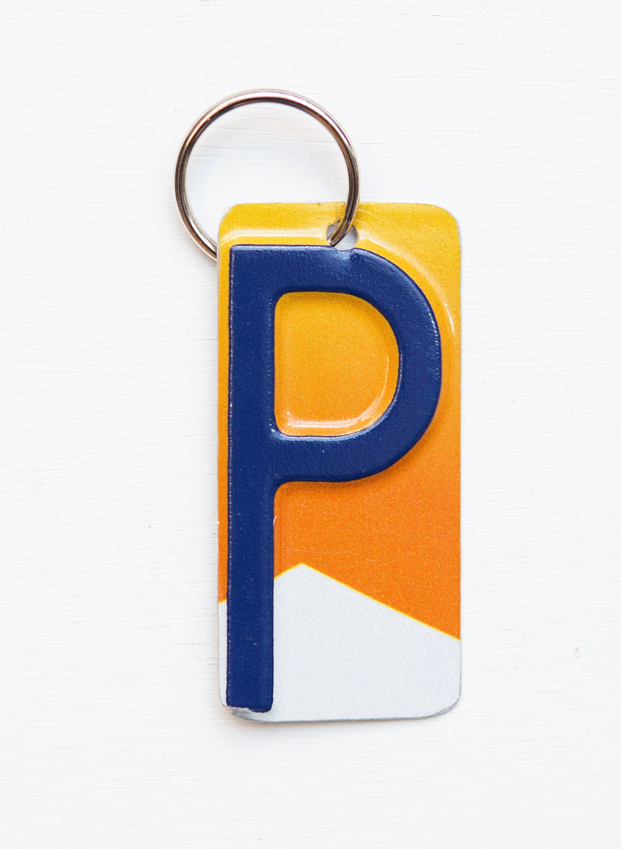 LETTER P KEY CHAIN - Unique Pl8z