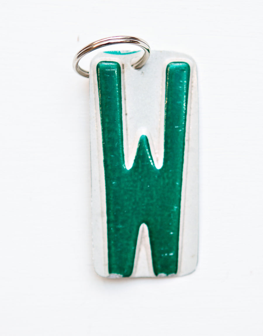 LETTER W KEY CHAIN - Unique Pl8z
